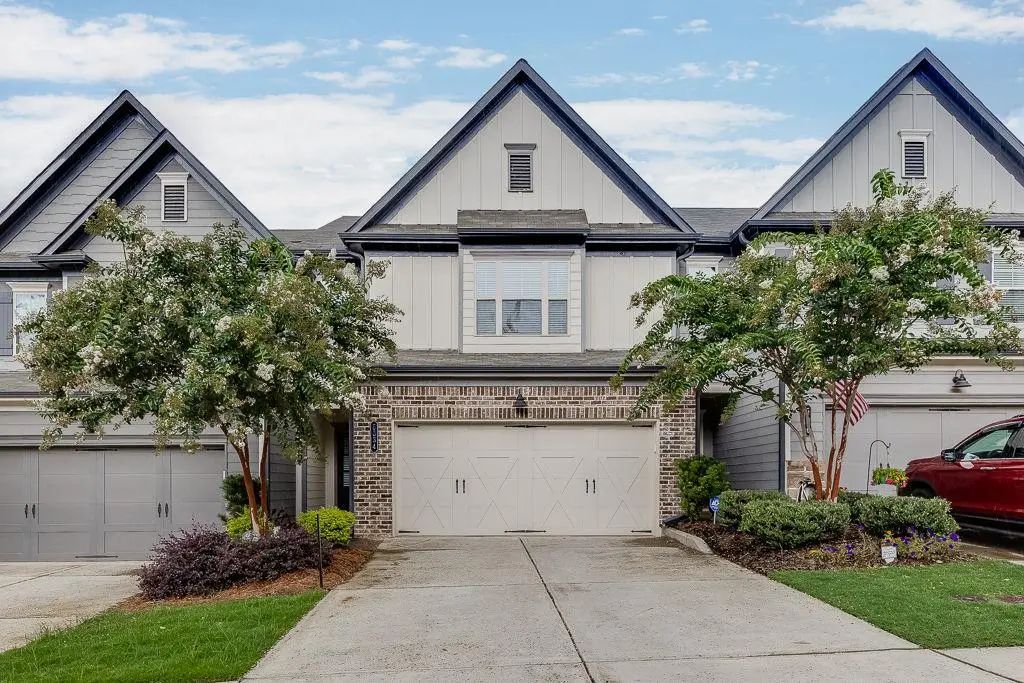 5634 Parkview Lane, Flowery Branch