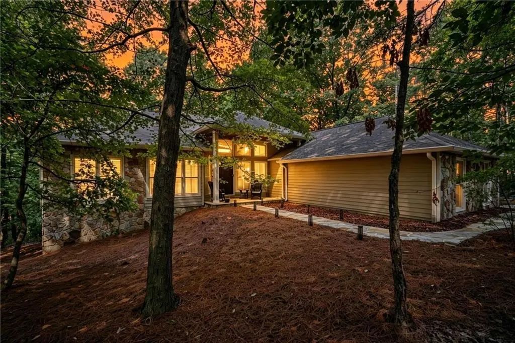 523 Cherokee Trail, Big Canoe