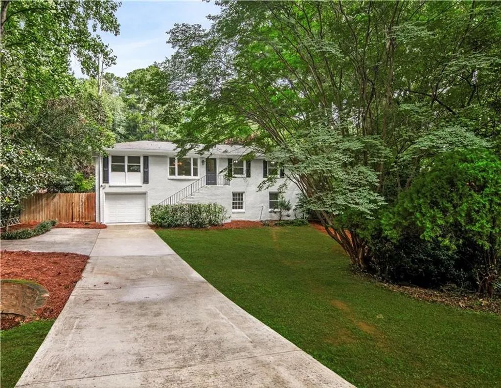 3176 Ann Road Se, Smyrna