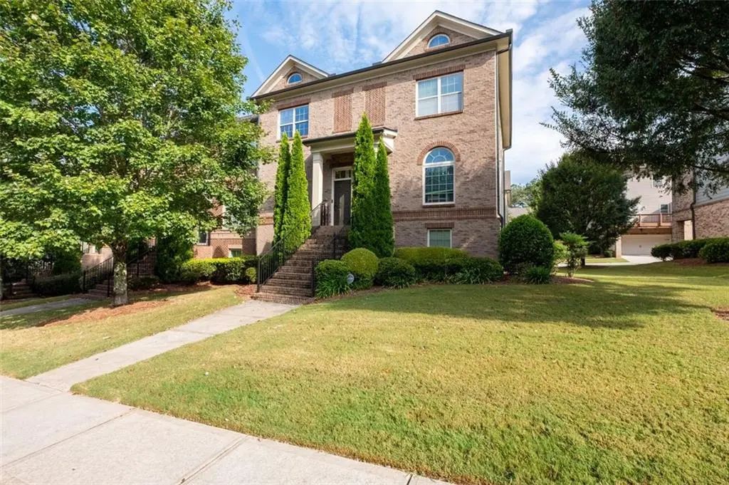 7430 Highland Bluff, Sandy Springs