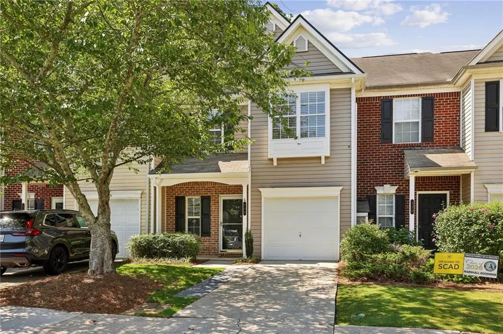 332 Azalea Circle, Cumming