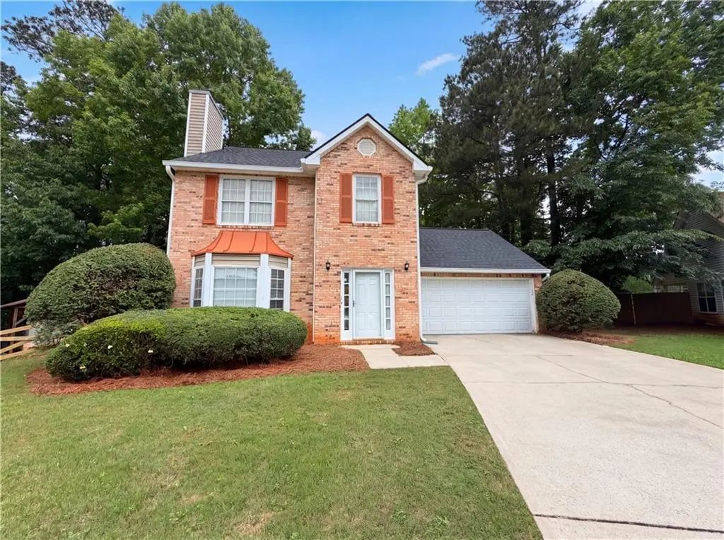 215 Twin Brook Way, Lawrenceville