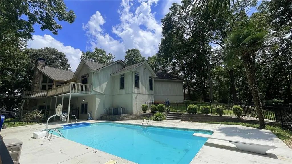 156 Thundering Waters Drive, Cornelia