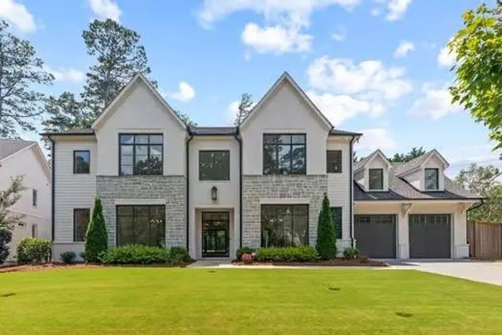 4550 Jolyn Place, Sandy Springs