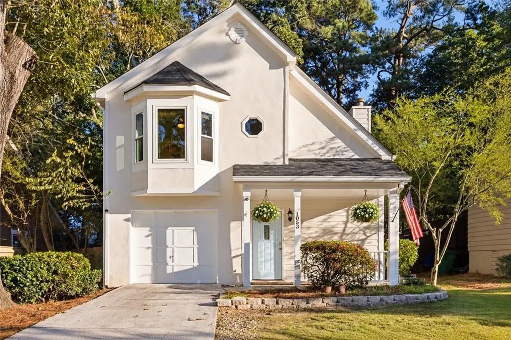 1053 Standard Drive Ne, Brookhaven