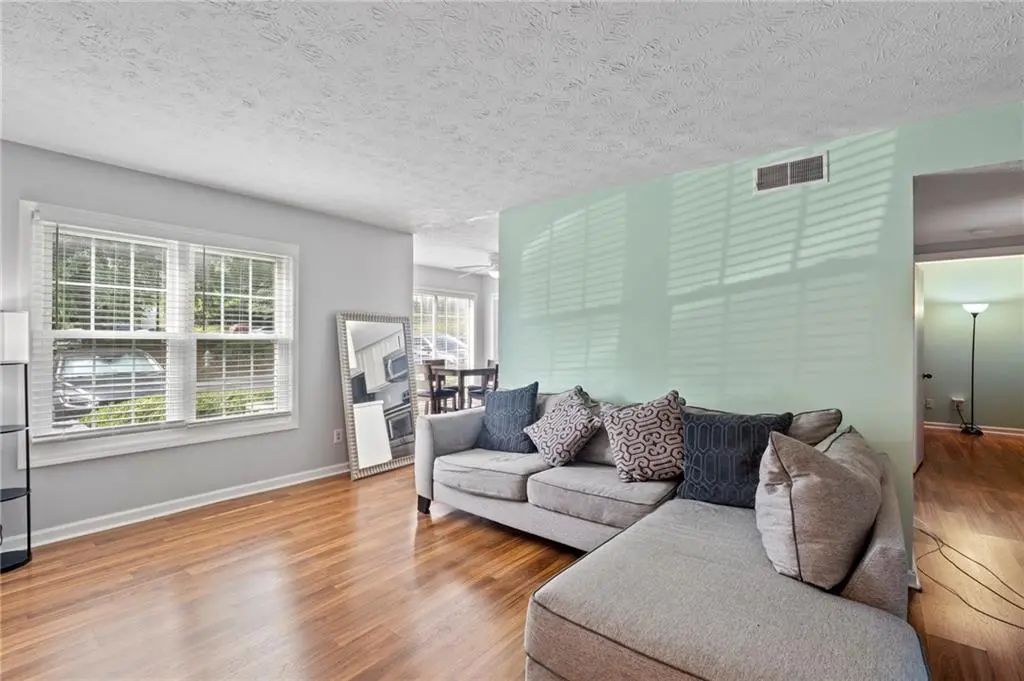 1211 Glenleaf Drive, Peachtree Corners