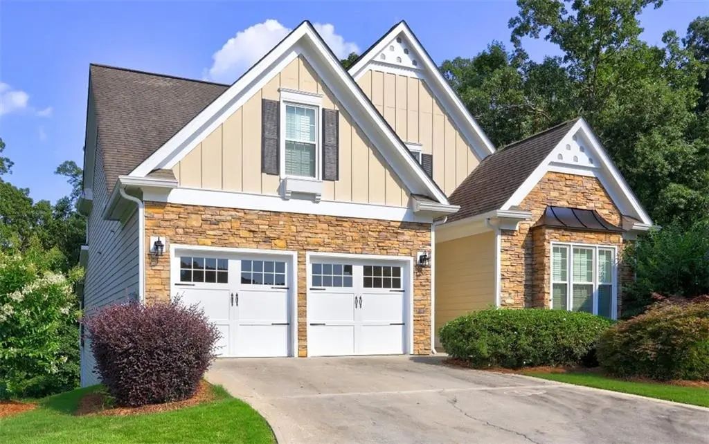 490 Grand Teton Circle, Fayetteville