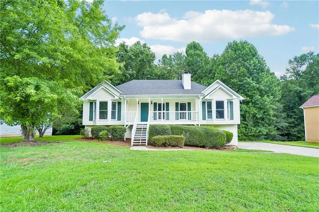 484 Legacy Park Drive, Powder Springs
