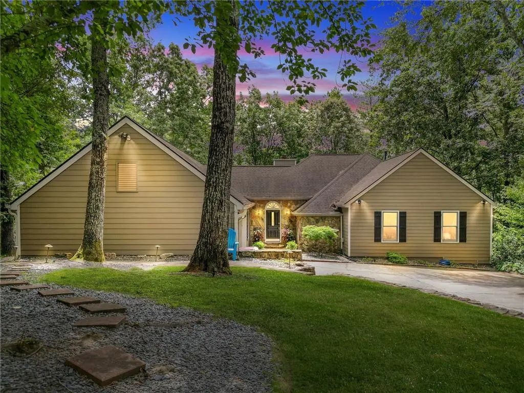 160 Fairway Ridge Drive, Johns Creek
