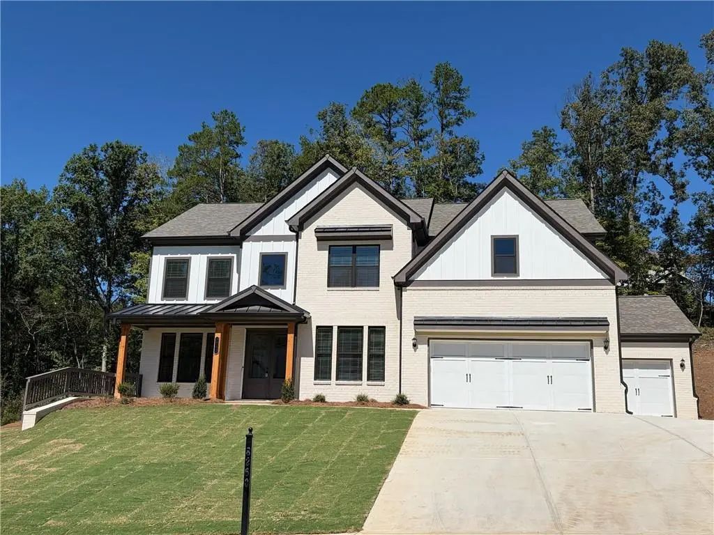8260 Crooked Creek Drive, Cumming