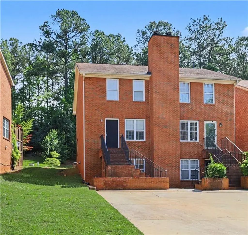 67 Davis Mill Court, Lawrenceville