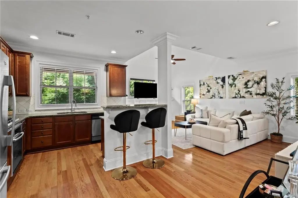 883 Perennial Drive, Sandy Springs