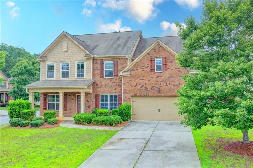 4228 Woods Creek Lane, Suwanee