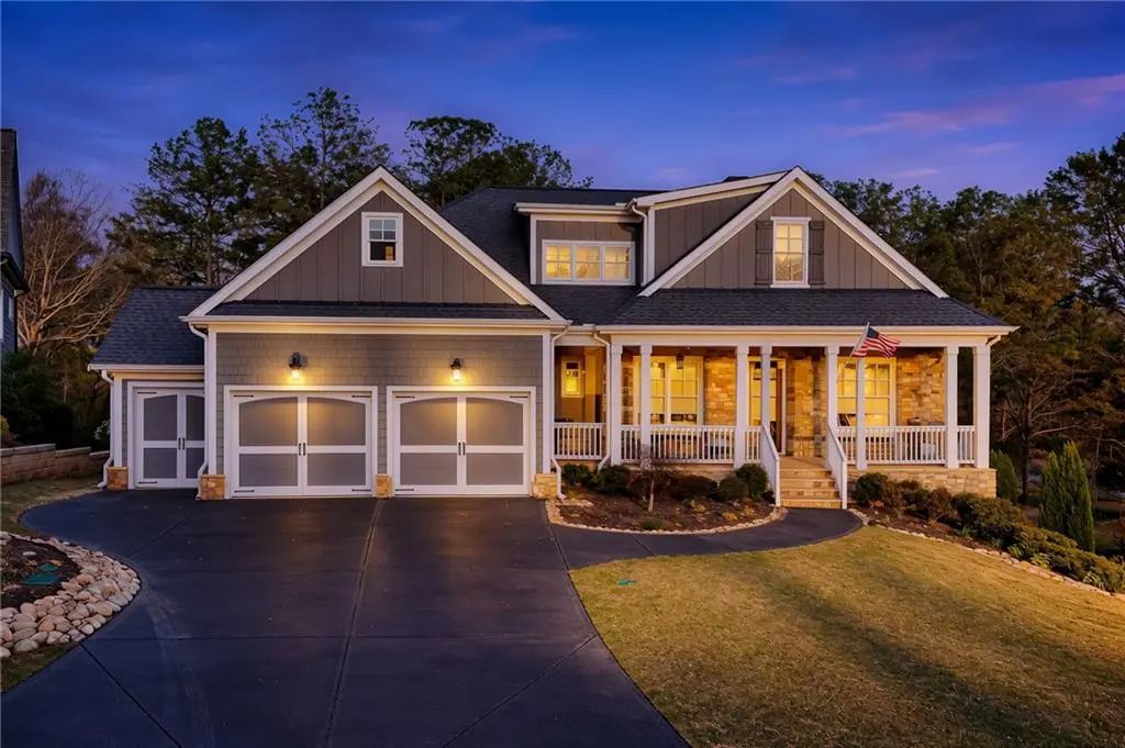 195 Stoneridge Court, Dawsonville