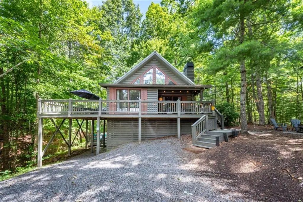 30 Maxwell Lane, Blue Ridge