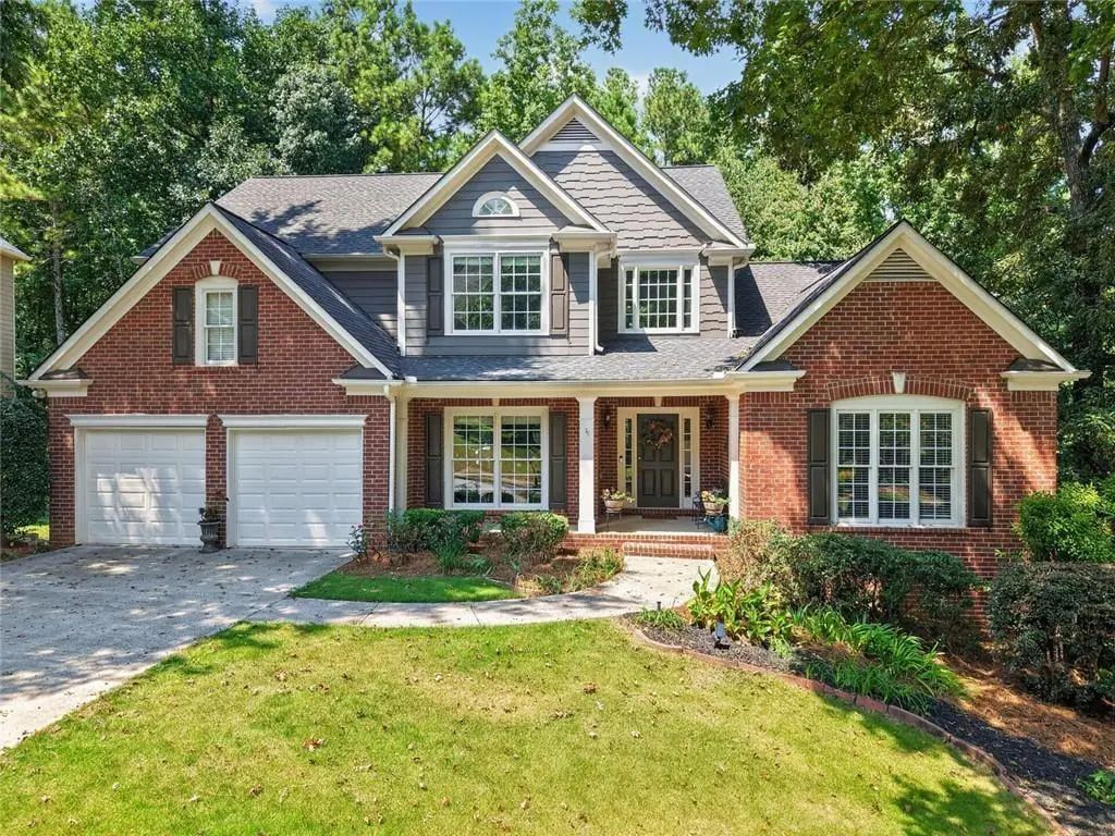 8406 Avalon Court, Cumming
