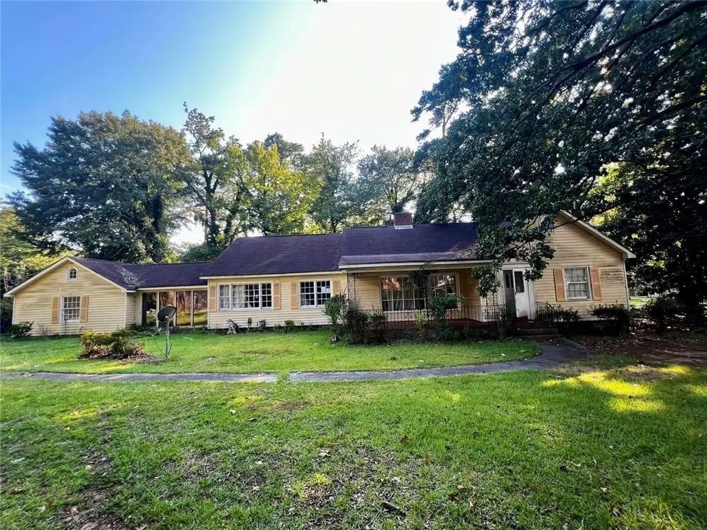 2040 Sandtown Road Sw, Atlanta