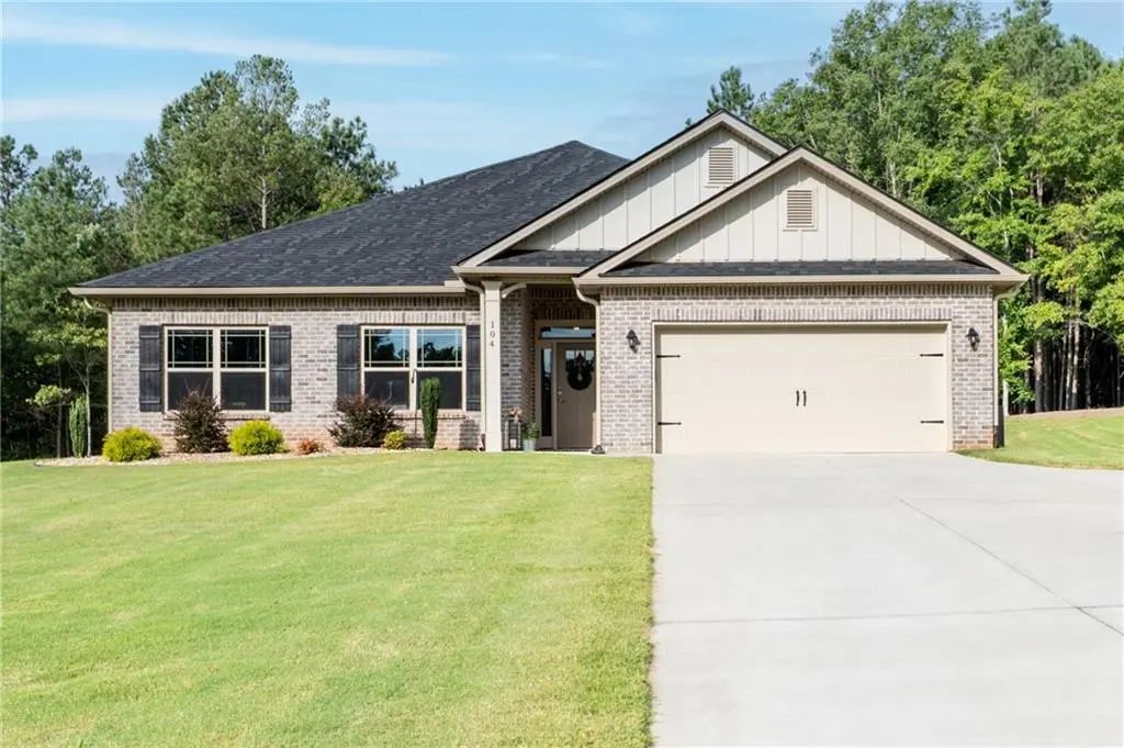104 Eagle Heights Drive, Maysville