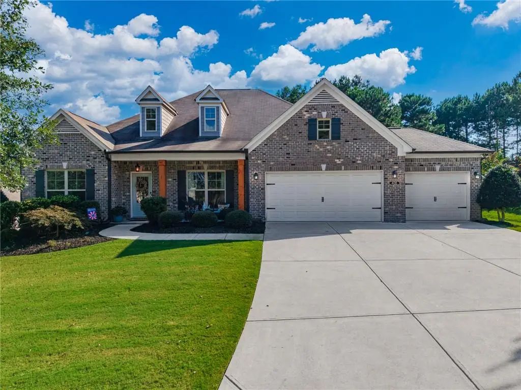 406 Acorn Run, Canton