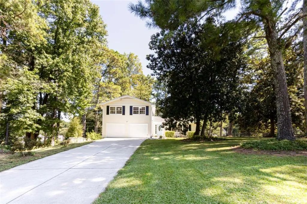 680 Emerald Forest Circle, Lawrenceville