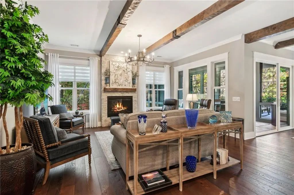 44 Whisper Place, Jasper