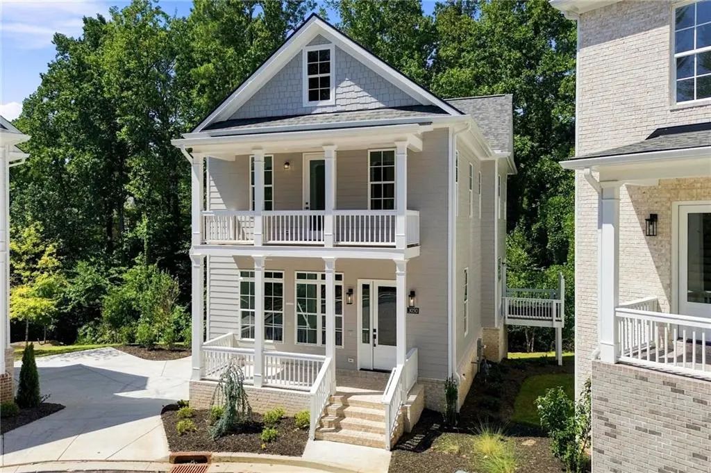 3050 Kara Court, Roswell