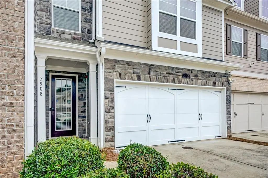 3908 Augustine Place, Rex