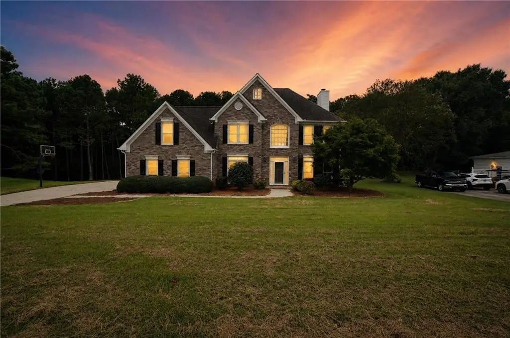110 Hidden Lake, Fayetteville