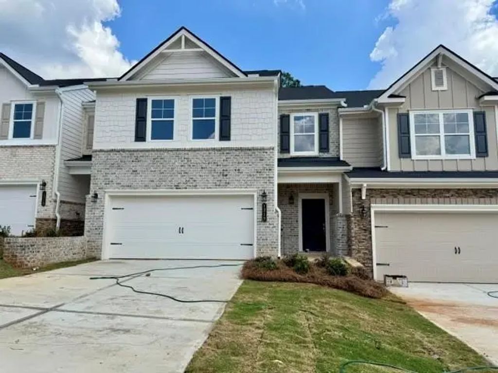 1219 Park Center Circle, Austell