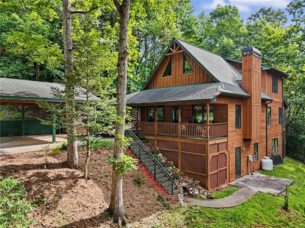 277 Wards Creek Drive, Dahlonega