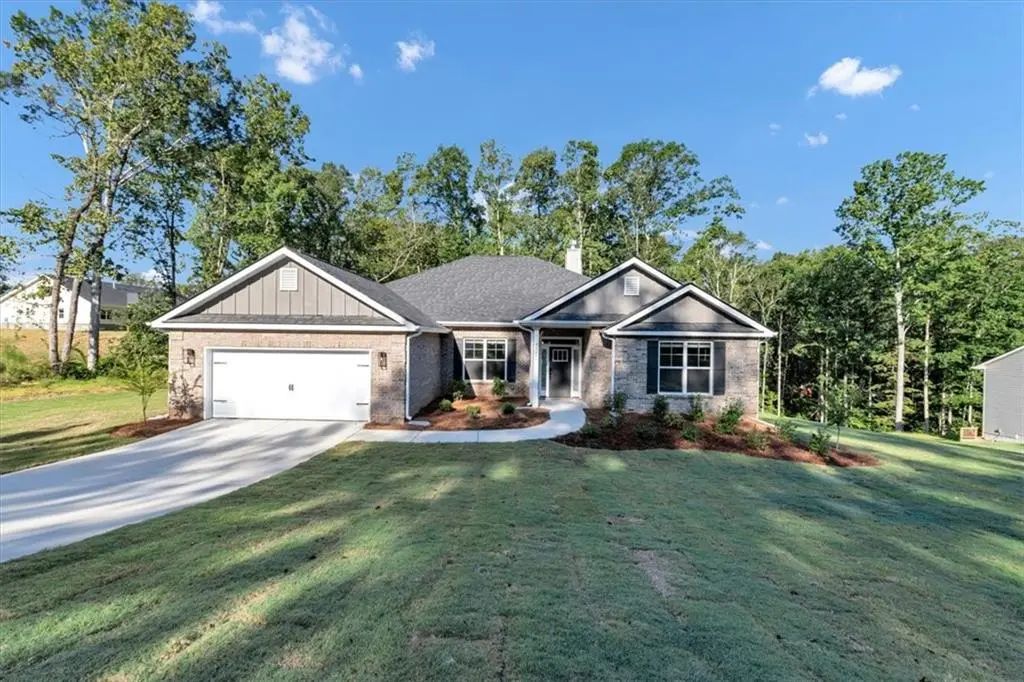 5345 Vinci Place, Douglasville