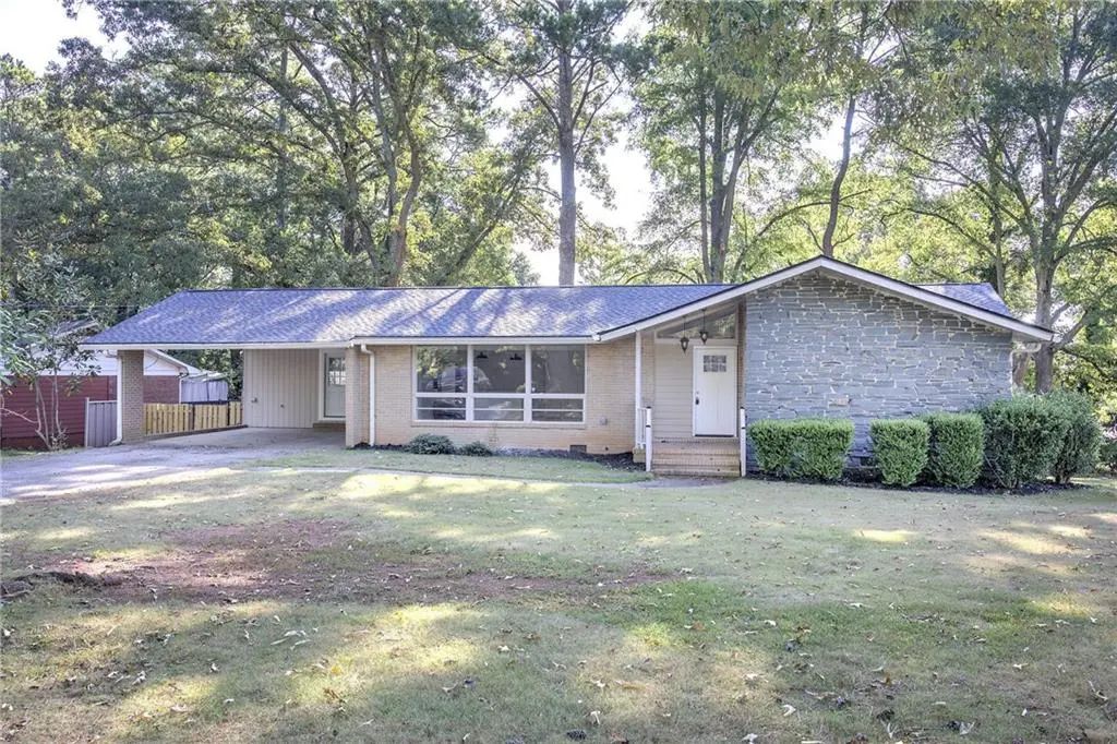 102 Summit Drive, Griffin