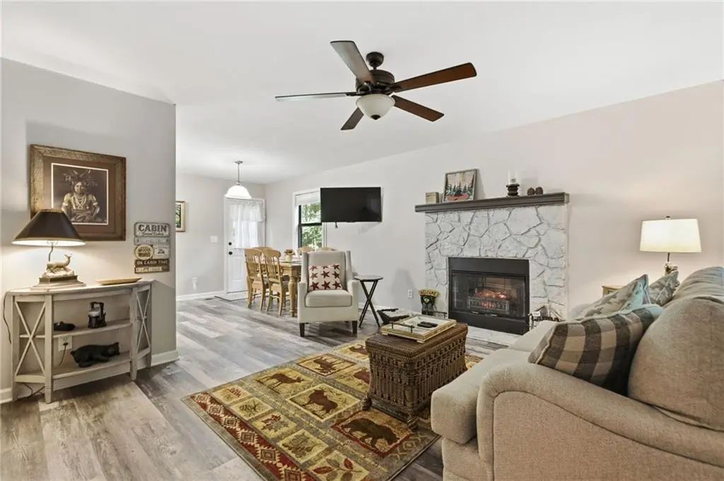 94 Winding Way, Jasper