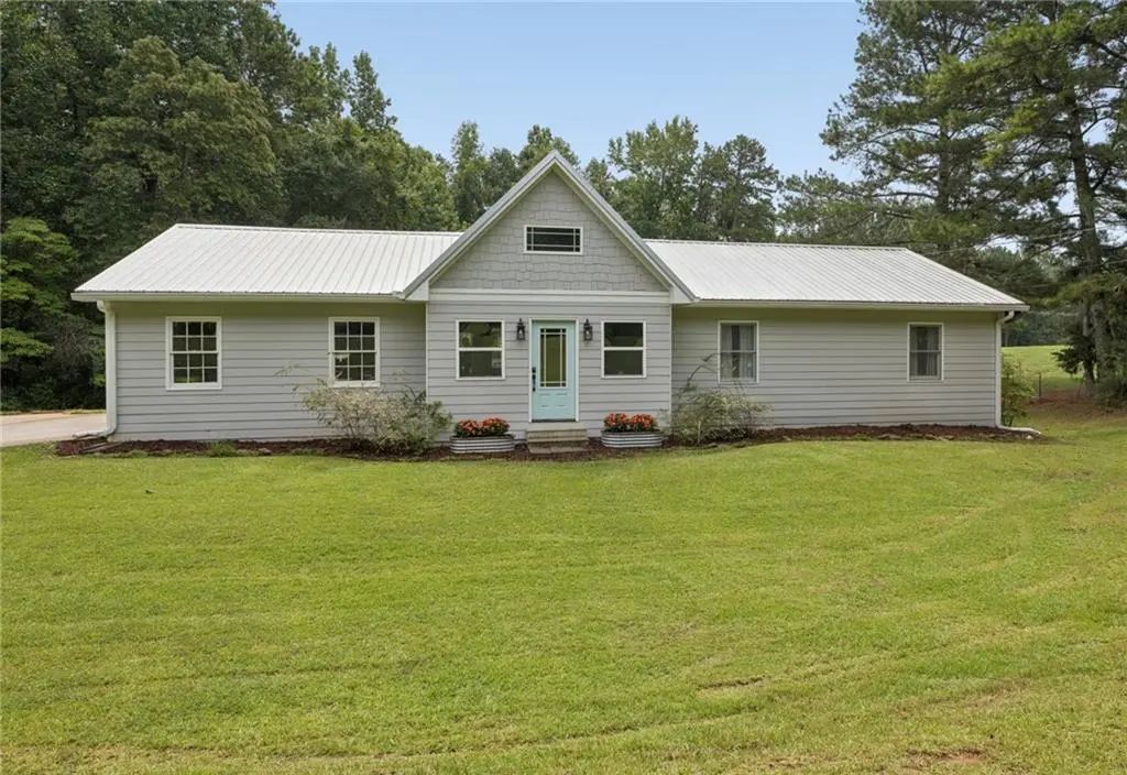8890 Watkins Road, Chattahoochee Hills