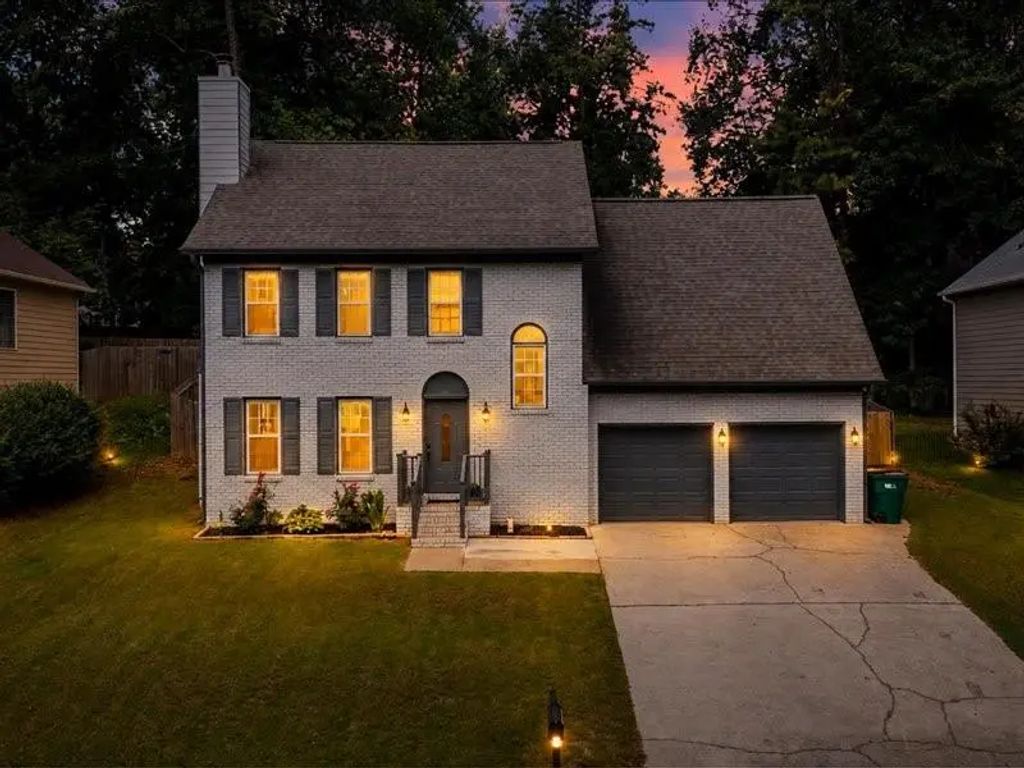1357 Chatley Way, Woodstock
