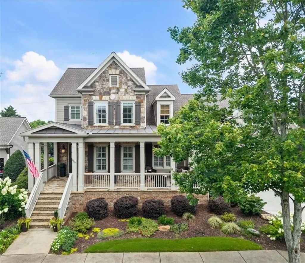 657 Dunbrody Drive, Milton