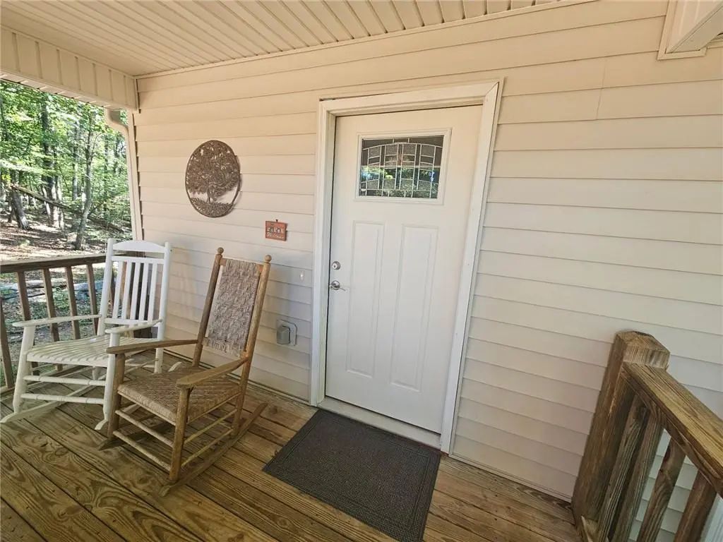 597 Sleepy Hollow Road, Dahlonega