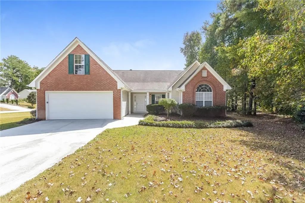 2725 Lenora Springs Drive, Snellville