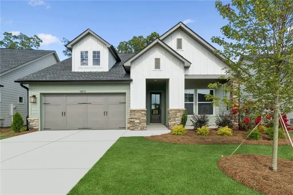 1410 Autumn Lake Drive Sw, Gainesville