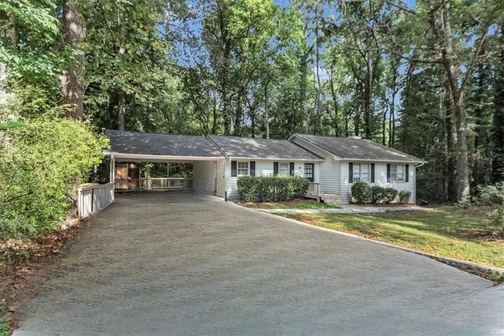 1865 Oak Ridge Way Nw, Lawrenceville
