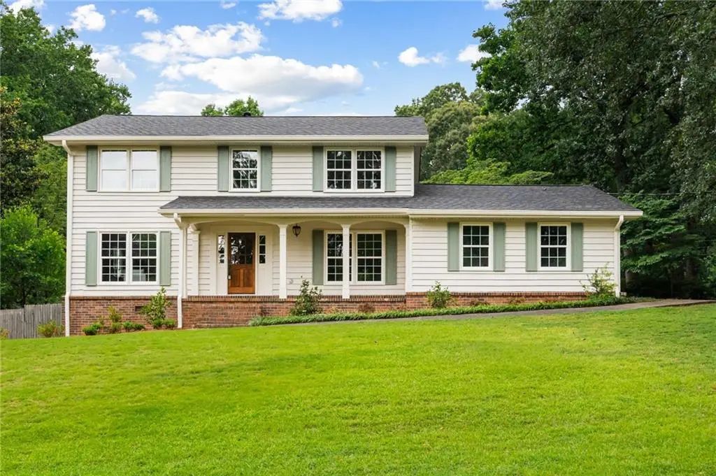 194 Pioneer Trail, Marietta