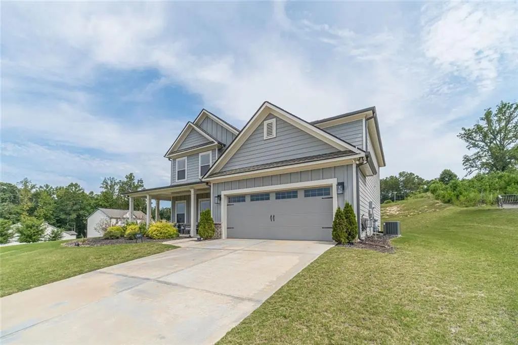 3501 Bentley Farms Way, Loganville