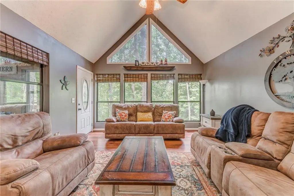 264 Fox Den Circle, Jasper