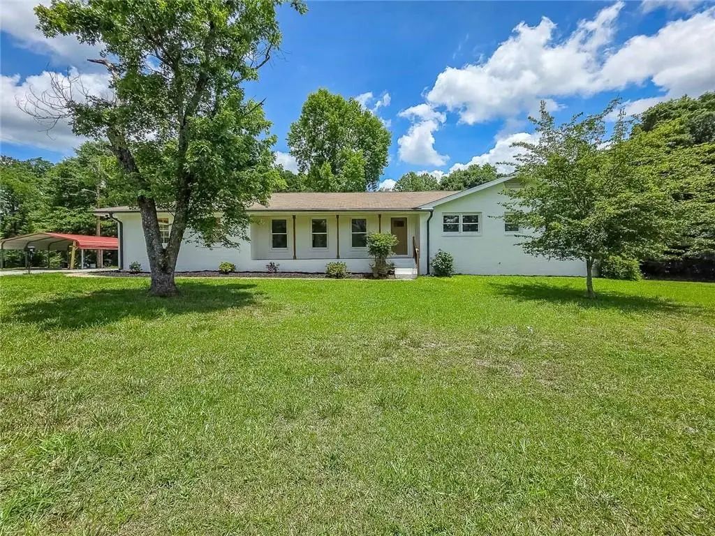 3332 Oak Grove Road, Loganville