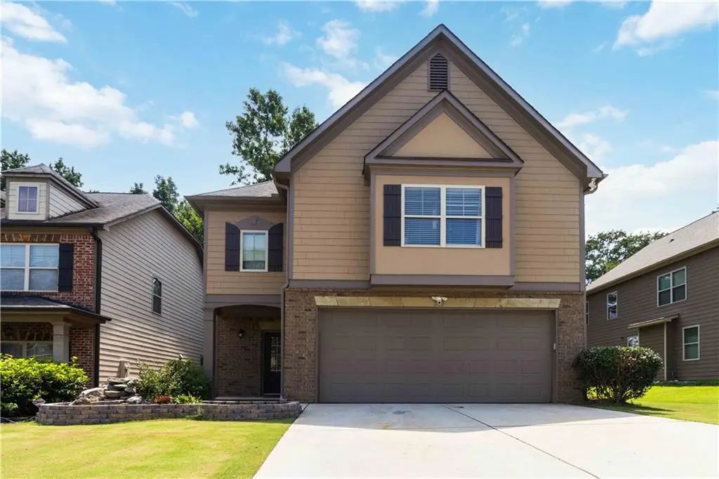 2618 Lake Manor Circle, Duluth