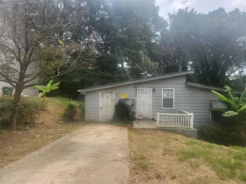 1586 Mary George Avenue Nw, Atlanta