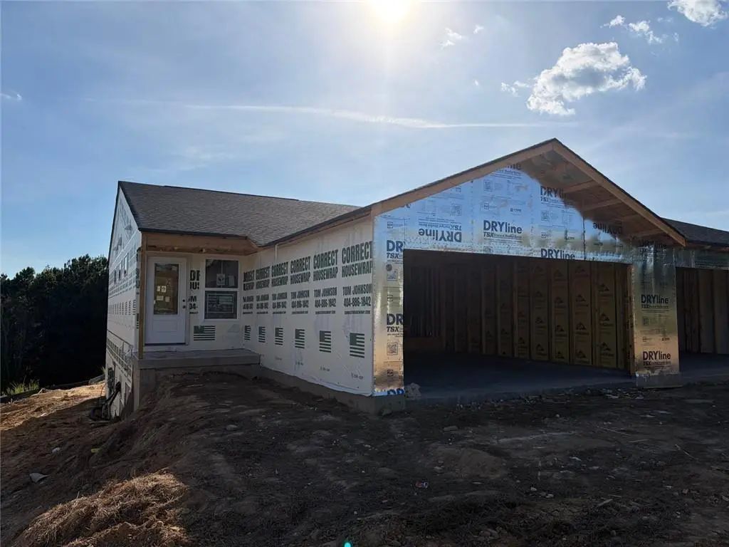 45 Village Drive, Dawsonville