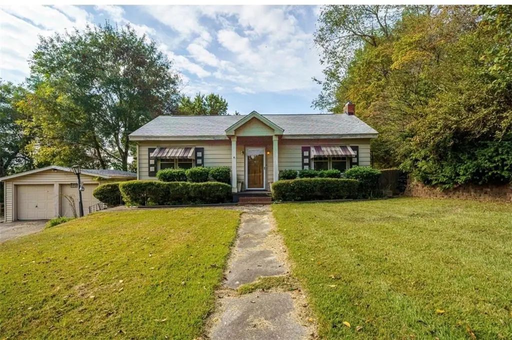 175 A W Roberts Dr., Ball Ground