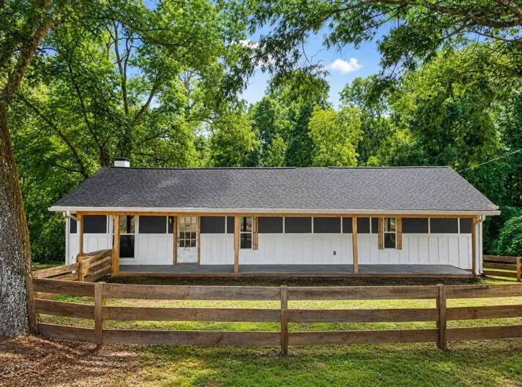 4117 Mason Creek Road, Winston