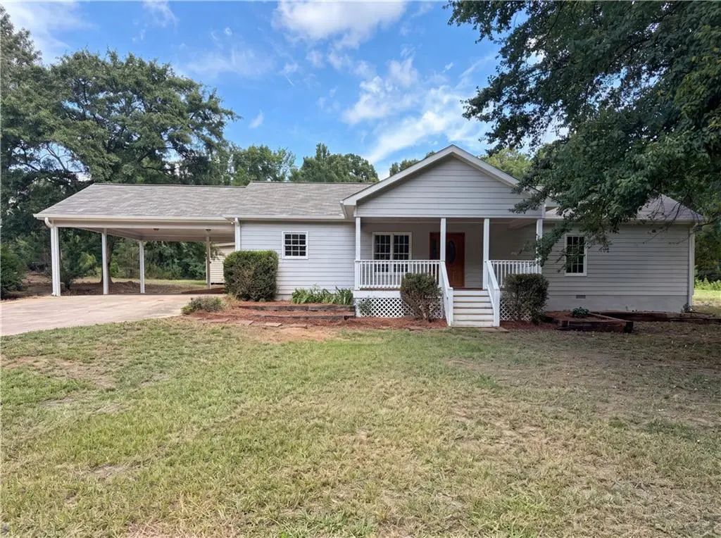 38 Paradise Hogan Road, Lexington